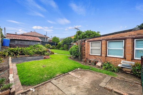 19 Ponyara Road, Beverly Hills 3 19 Ponyara Road, Beverly Hills 3