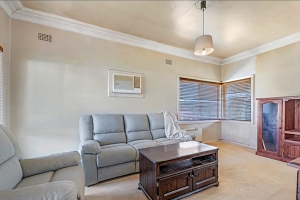 21 Warren Road, Woodpark 2 21 Warren Road, Woodpark 2